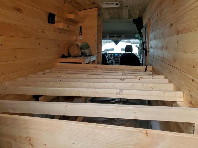 Ford Transit T-350 Image 9